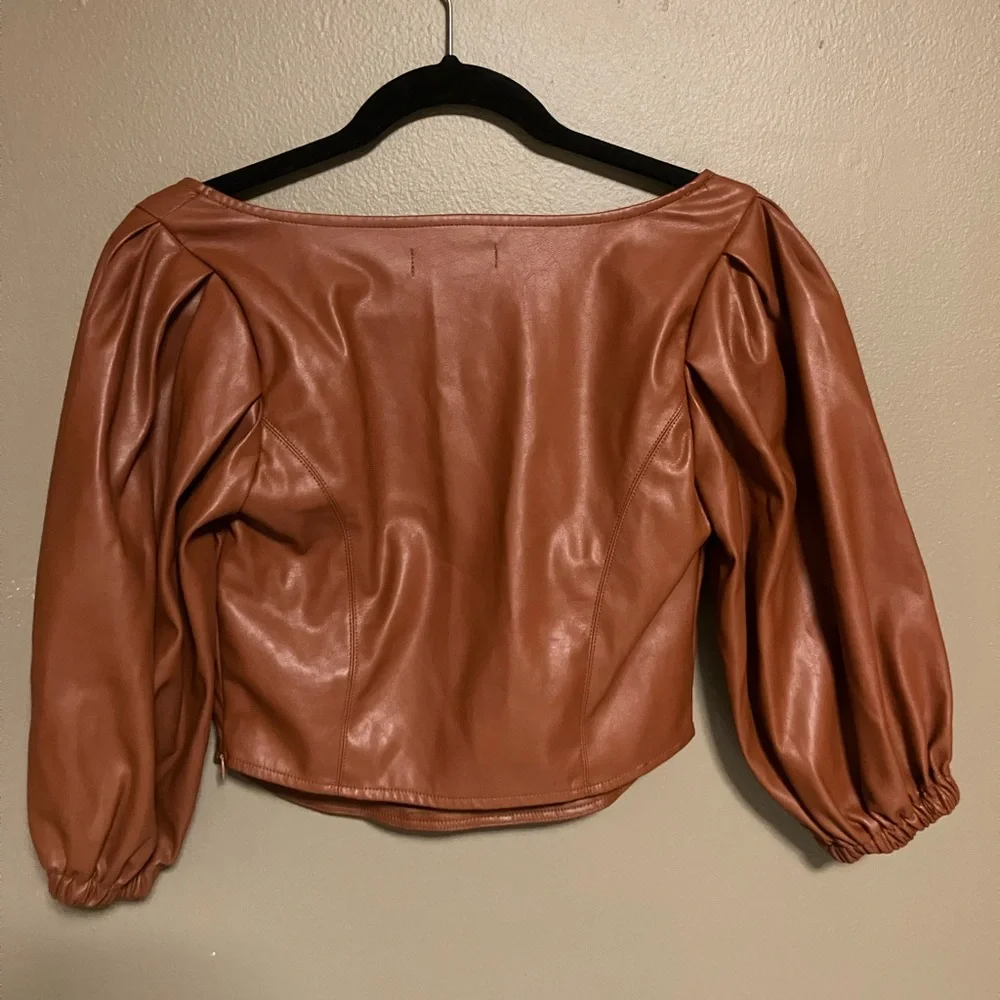 Do & Be Puff Sleeve Rust Faux Leather Top size S - Picture 5 of 6